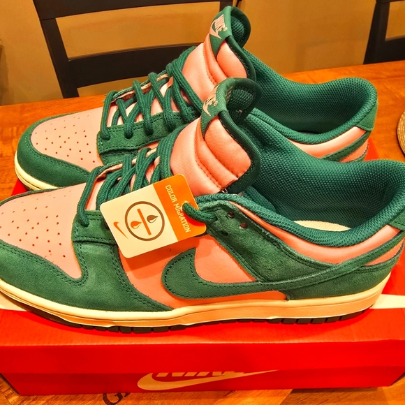 NIKE DUNK LOW RETRO SE - Picture 3 of 7